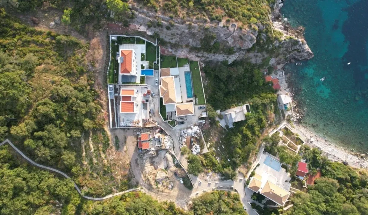 Sale, land lot, 810m², Rijeka Reževići, Budva