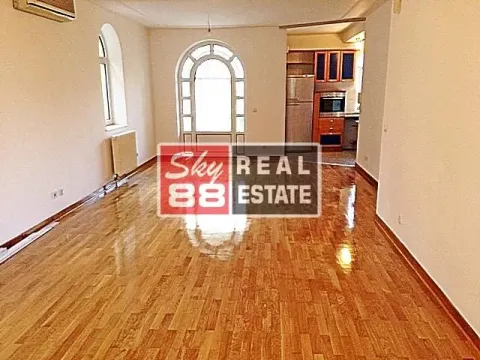Rent, four bedroom apartment, 130m², Savski Venac, Beograd - image 4