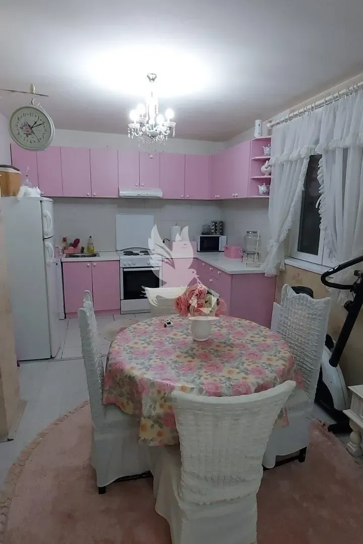 Prodaja, kuća, 295m², Selters Banja, Mladenovac