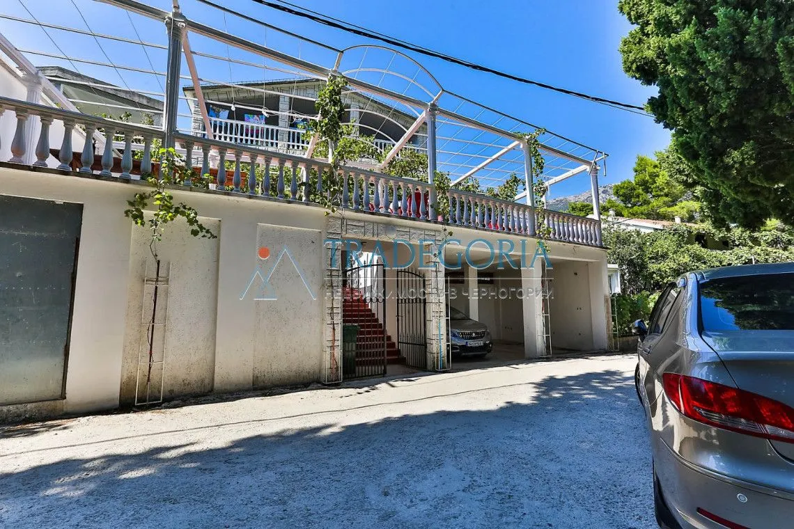 Prodaja, stan, 360m², Sutomore, Bar