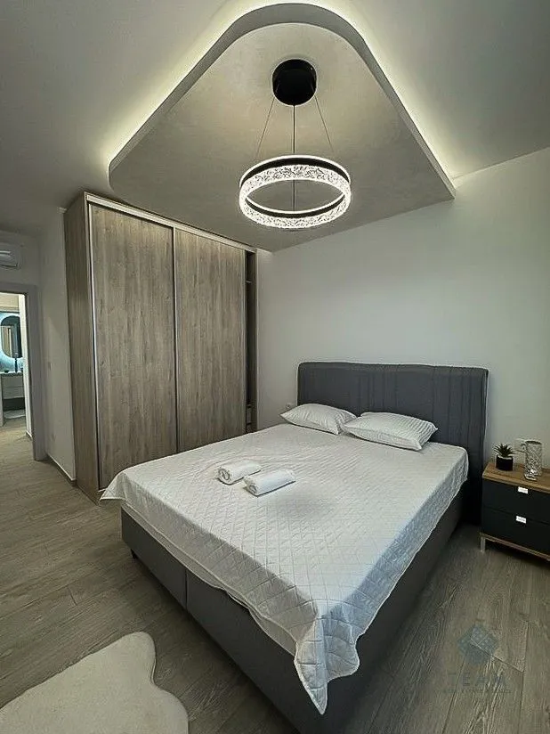 Sale, studio apartment, 75m², Bečići, Budva
