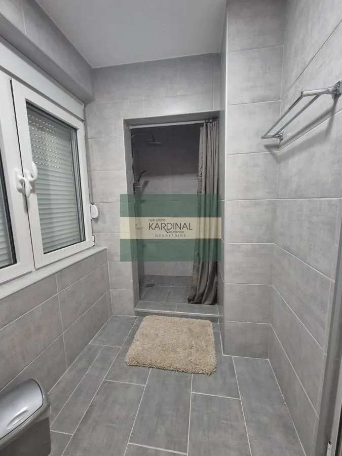 Prodaja, kuća, 271m², Šuljkovac, Jagodina