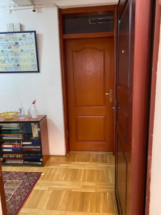 Izdavanje, poslovni prostor, 92m², Preko Morače, Podgorica