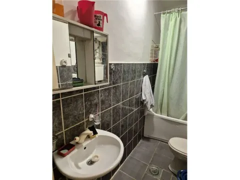 Izdavanje, jednosoban stan, 36m², Niš, Srbija - image 3