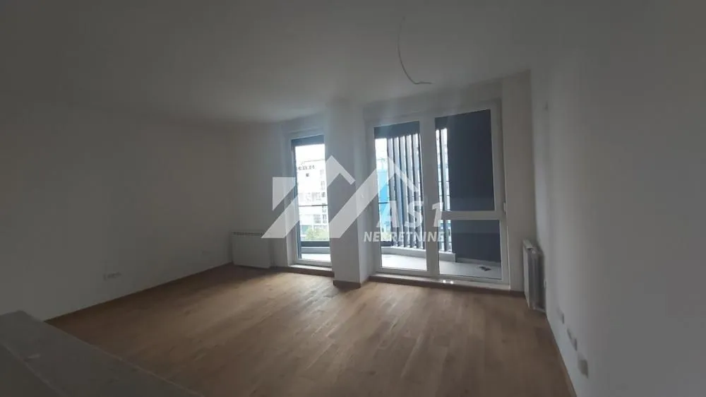 Izdavanje, dvosoban stan, 64m², Bulevar Oslobodjenja, Novi Sad Sve Podlokacije