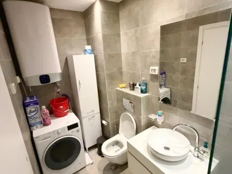 Prodaja, stan, 78m², Centar, Podgorica - image 10