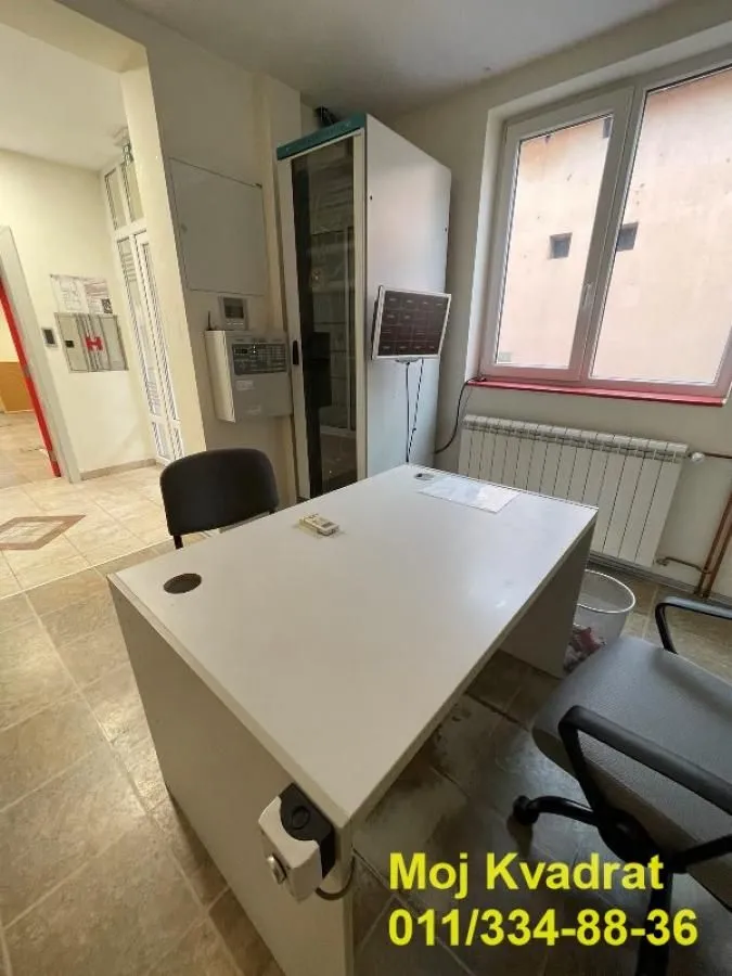Rent, office space, 356m², Zemun Gornji Grad, Zemun Sve Podlokacije