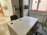 Izdavanje, poslovni prostor, 356m², Zemun Gornji Grad, Zemun Sve Podlokacije - image 4