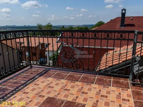 Sale, four bedroom apartment, 115m², Farmaceutski Fakultet, Voždovac Sve Podlokacije - image 18