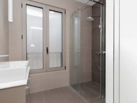 Prodaja, stan, 85m², Porto Montenegro, Tivat - image 10