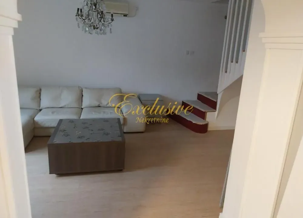 Rent, four bedroom apartment, 116m², Lekino Brdo, Voždovac Sve Podlokacije