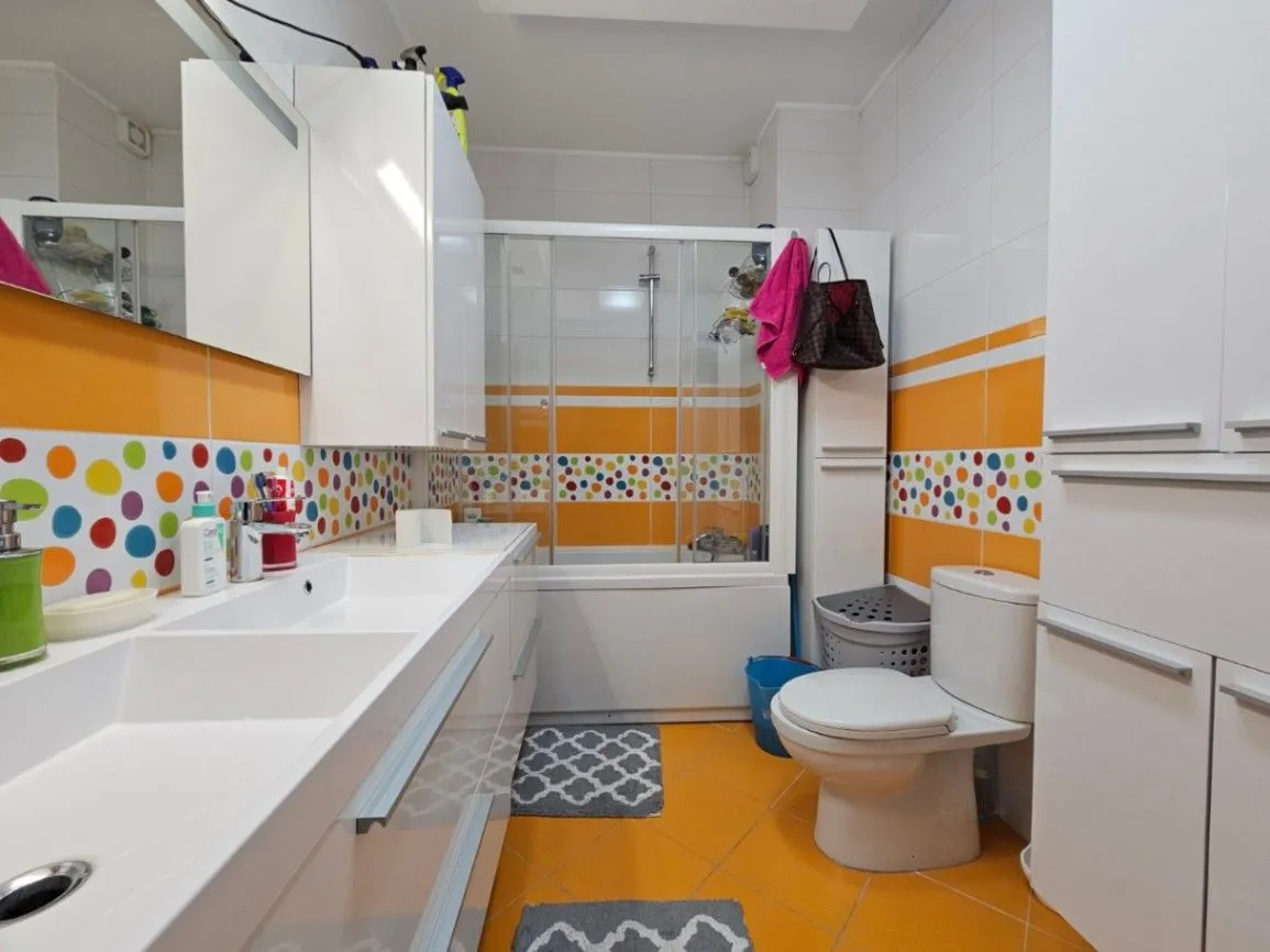 Prodaja, trosoban stan, 136m², Pod Goricom, Podgorica