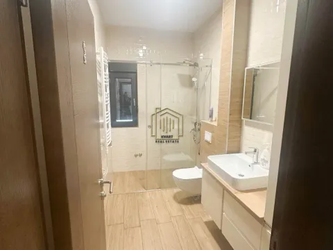 Rent, office space, 160m², Dalmatinska ulica, Podgorica - image 8