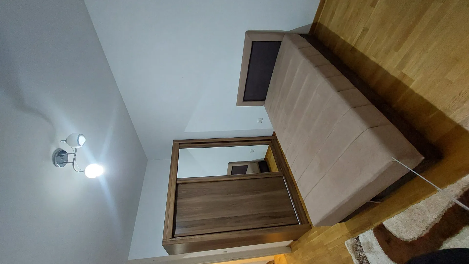Izdavanje, jednosoban stan, 44m², City Kej, Podgorica