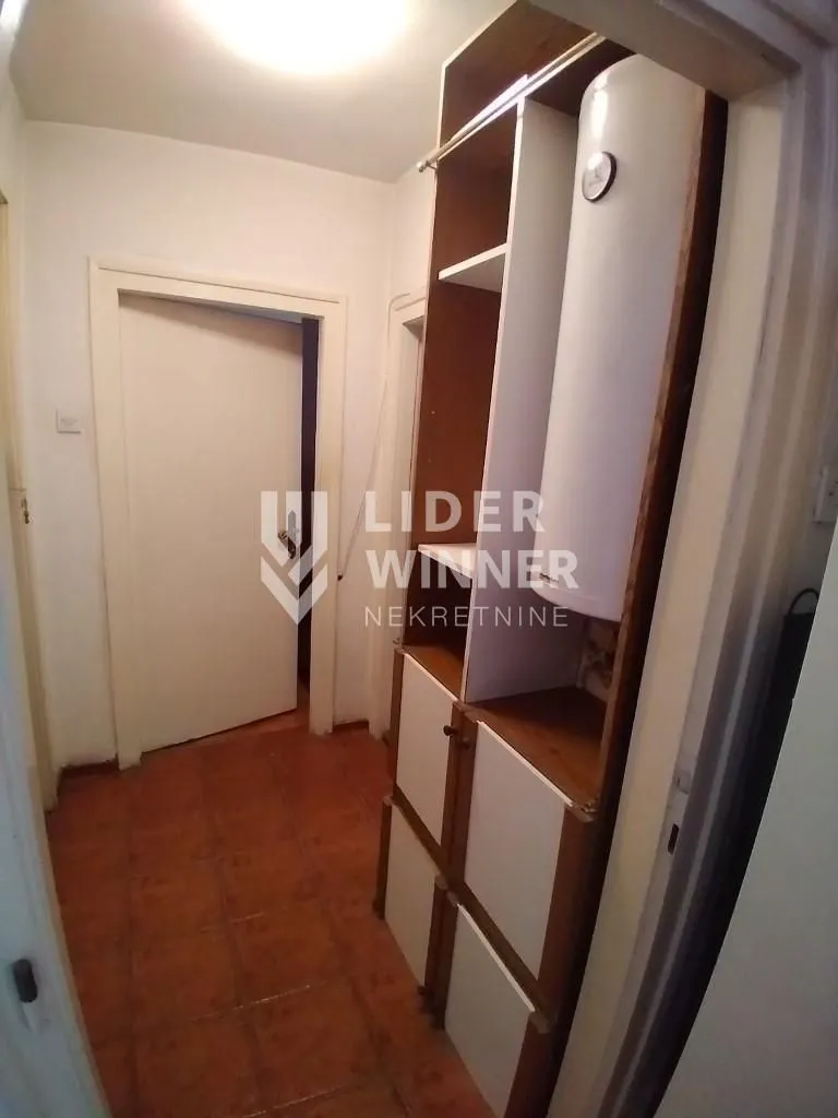Prodaja, jednosoban stan, 44m², Savski Venac, Beograd
