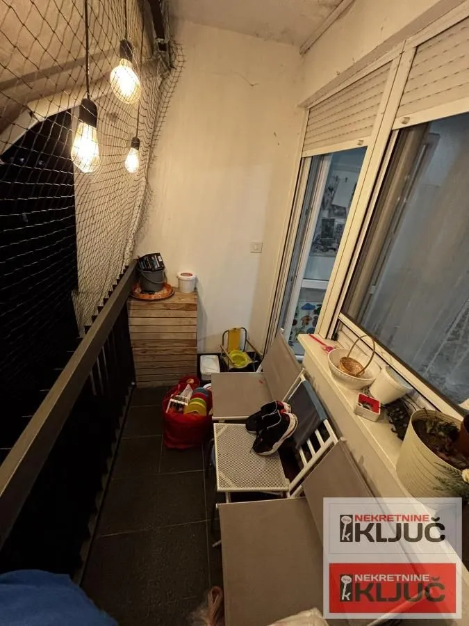 Prodaja, dvosoban stan, 59m², Novo naselje, Novi Sad