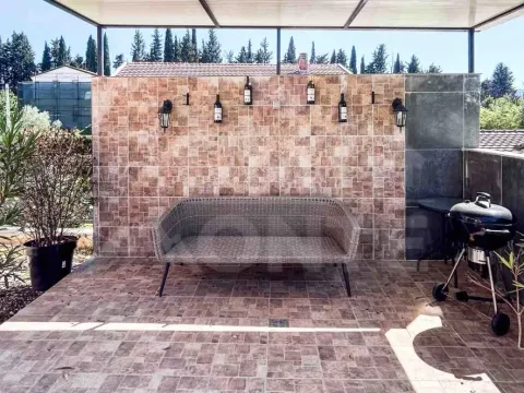 Rent, two bedroom apartment, 82m², Donja Lastva, Tivat - image 12