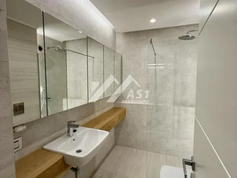 Izdavanje, dvosoban stan, 40m², Sajam, Novi Sad Sve Podlokacije - image 9