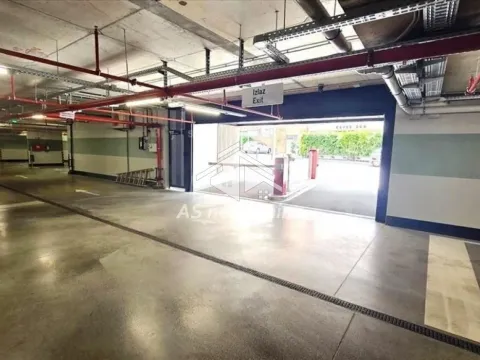Izdavanje, dvosoban stan, 52m², Banovo Brdo, Beograd - image 19