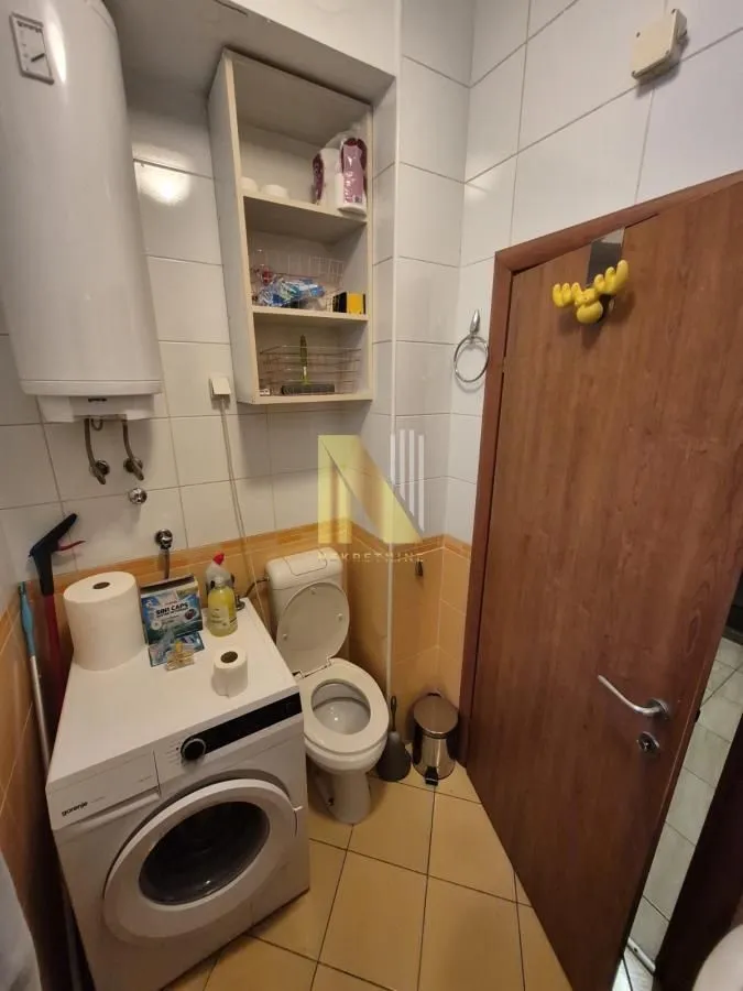 Izdavanje, garsonjera, 27m², Grbavica, Novi Sad Sve Podlokacije