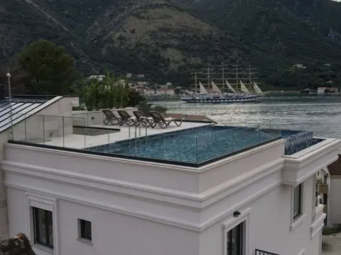 Prodaja, stan, 192m², Dobrota, Kotor - image 3