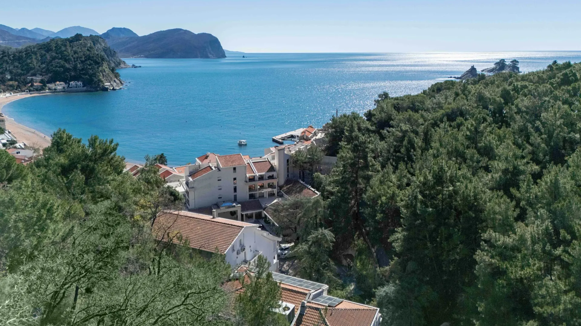 Sale, two bedroom apartment, 81m², Petrovac, Budva