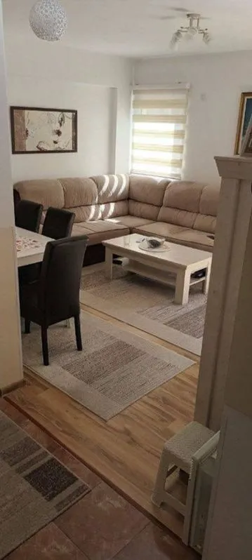 Prodaja, trosoban stan, 48m², Krčagovo, Užice