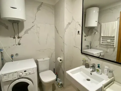 Izdavanje, jednosoban stan, 55m², Tivat, Crna Gora - image 4