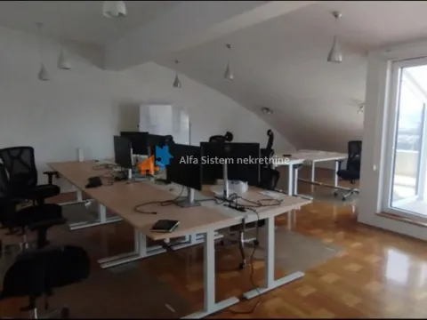 Rent, three bedroom apartment, 170m², Vračar Sve Podlokacije, Beograd - image 10