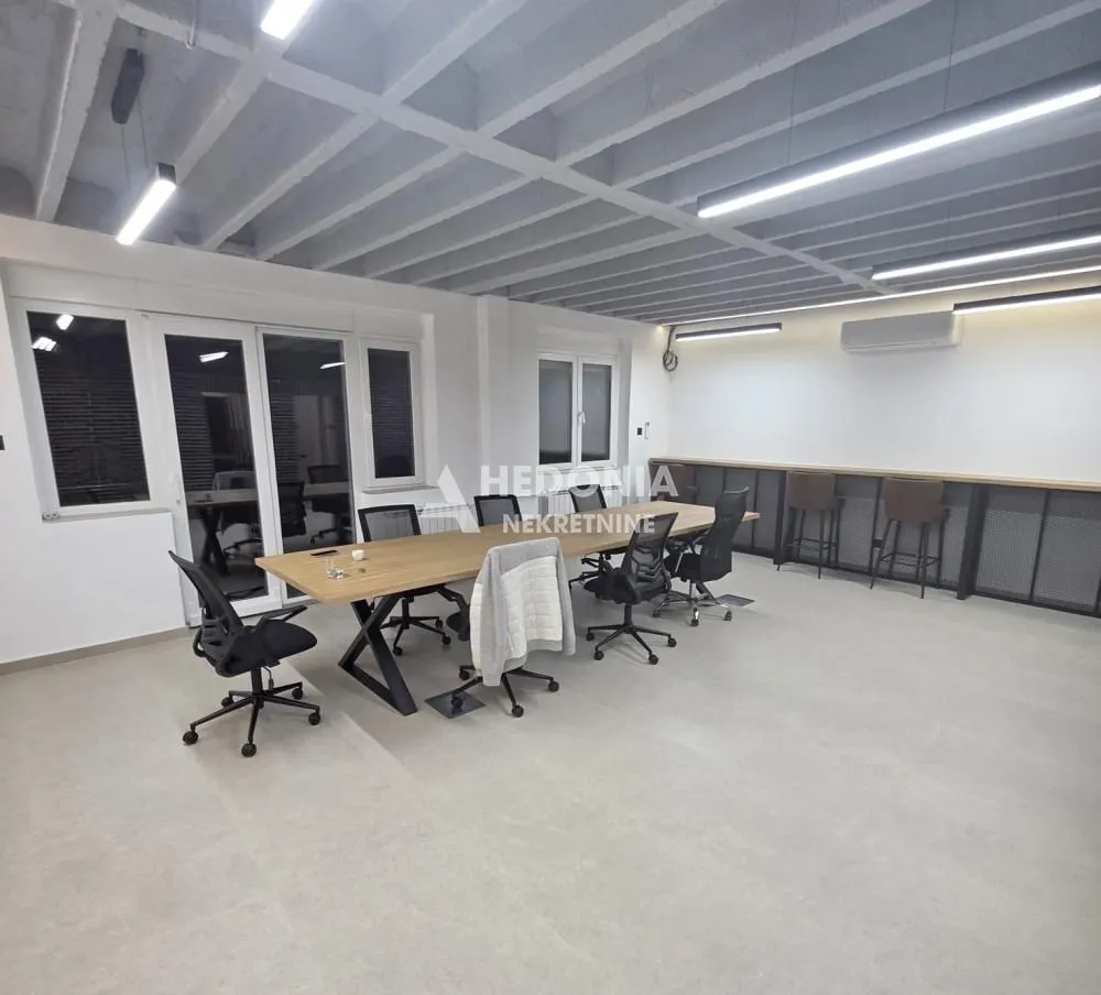 Izdavanje, dvosoban stan, 65m², Savski Venac, Beograd