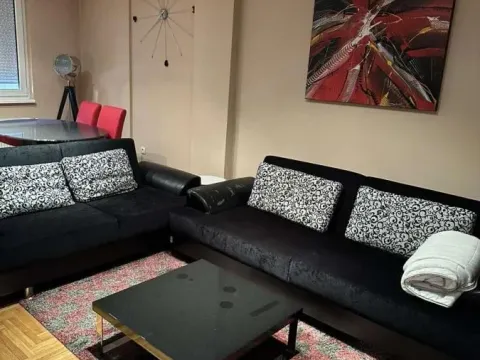 Izdavanje, trosoban stan, 72m², Nova Detelinara, Novi Sad Sve Podlokacije - image 2