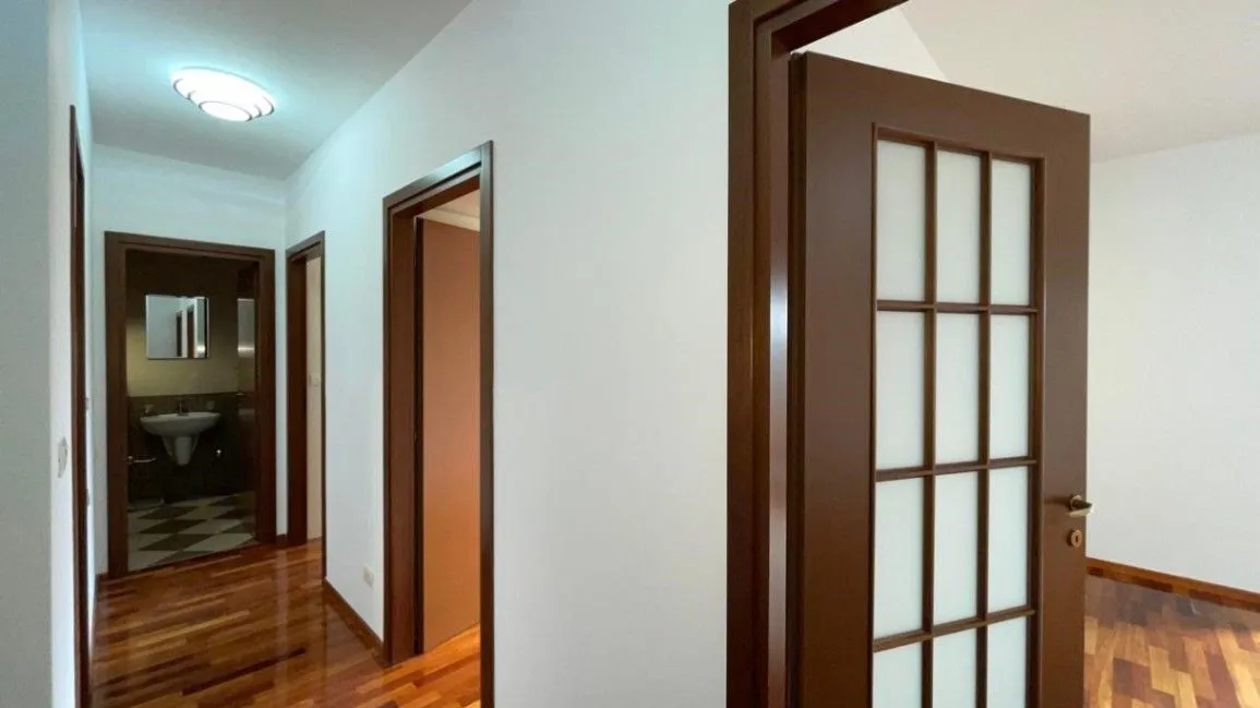 Rent, two bedroom apartment, 76m², City Kvart, Podgorica