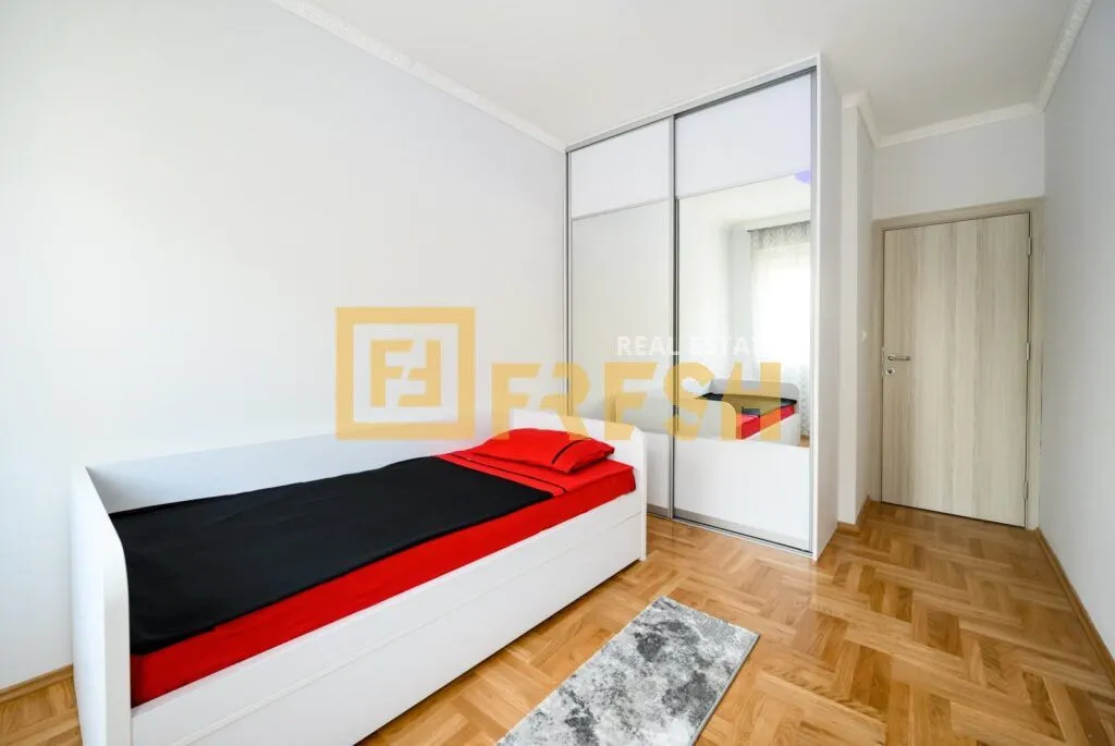 Rent, two bedroom apartment, 65m², Stari Aerodrom, Podgorica
