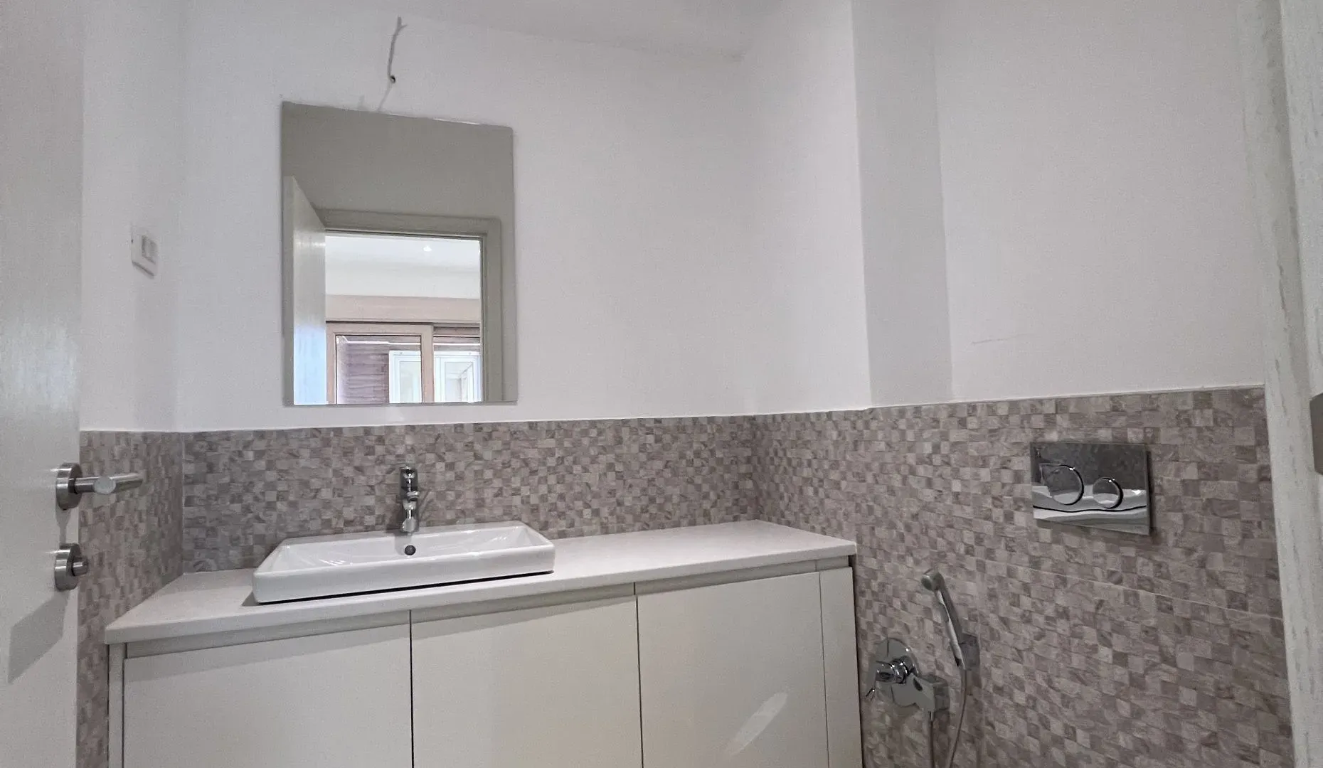 Sale, five bedroom apartment, 198m², Kotor, Crna Gora