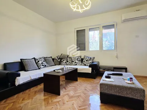 Prodaja, dvosoban stan, 70m², Masline, Podgorica - image 2