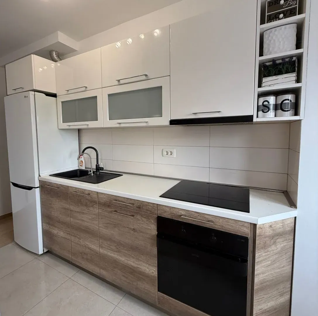 Prodaja, četvorosoban stan, 72m², Podgorica, Crna Gora