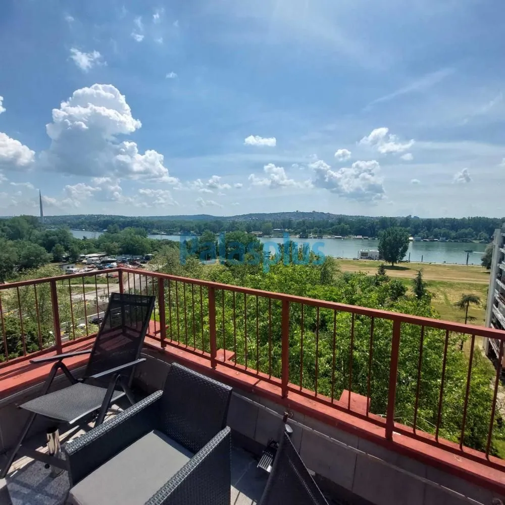 Izdavanje, četvorosoban stan, 120m², Novi Beograd Sve Podlokacije, Beograd