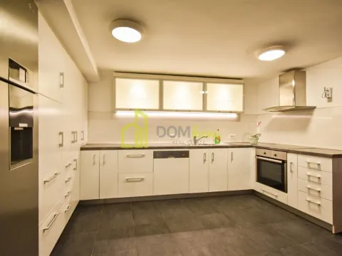 Sale, house, 230m², Mareza, Podgorica - image 20