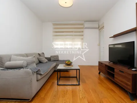 Rent, one bedroom apartment, 49m², Central Point, Podgorica - image 2