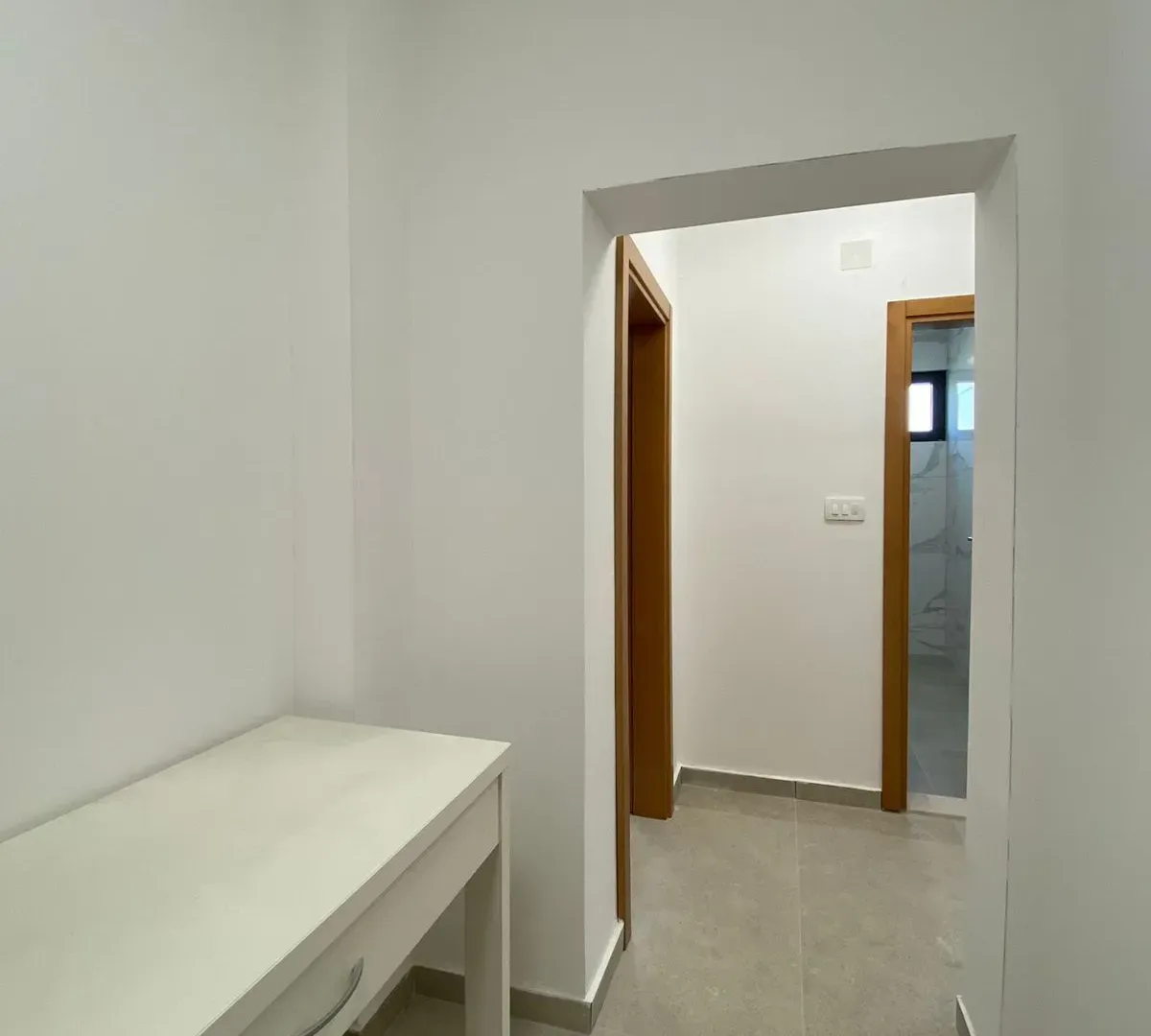 Rent, two bedroom apartment, 80m², Dumidran, Tivat