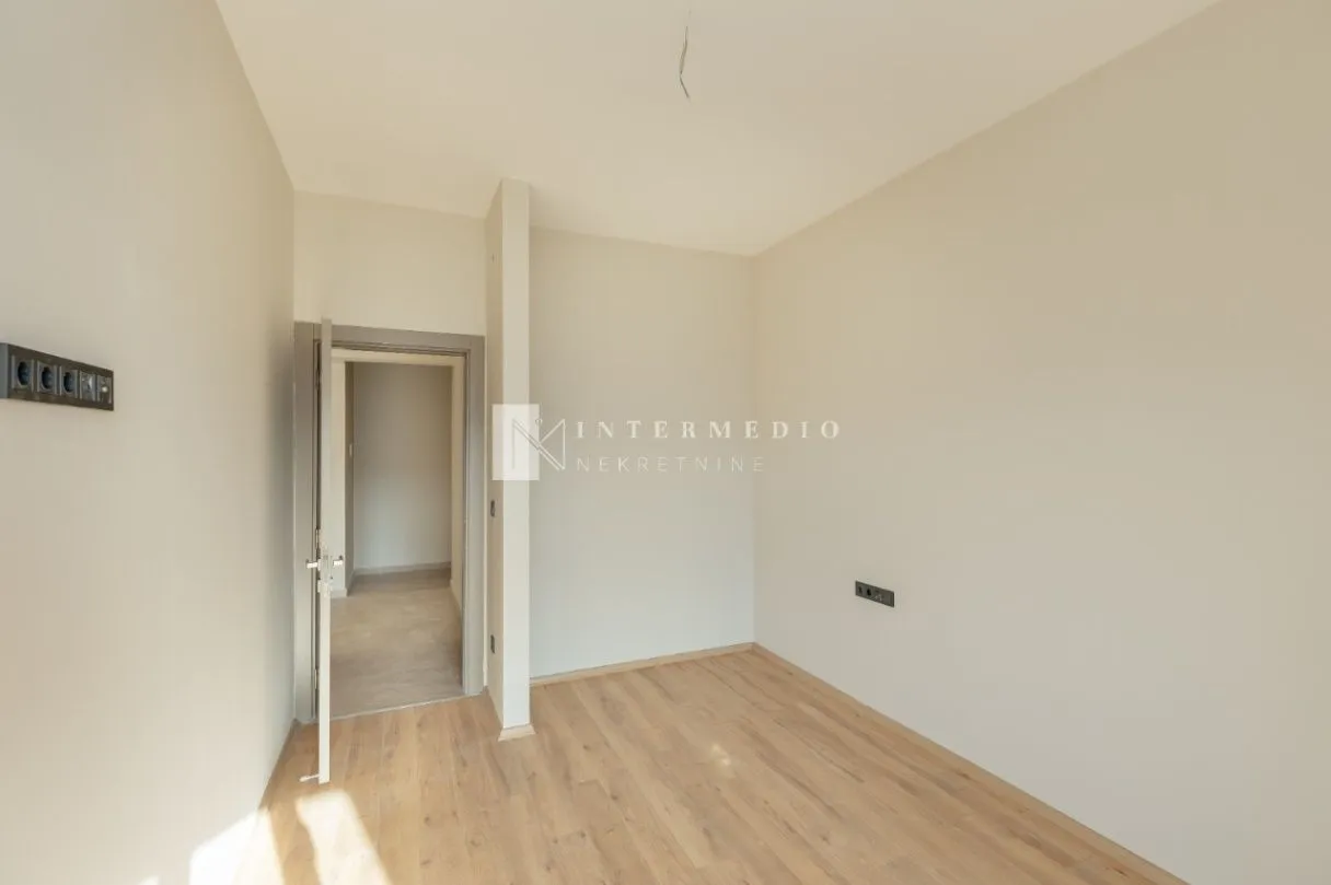 Prodaja, jednosoban stan, 73m², Topla, Herceg Novi