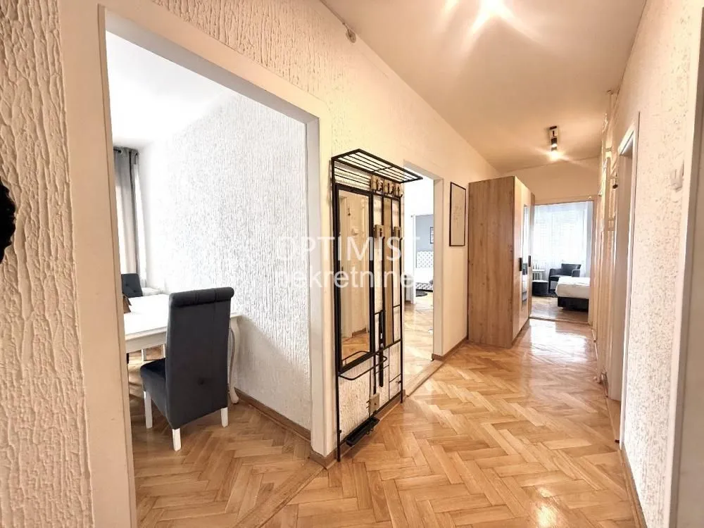 Rent, three bedroom apartment, 75m², Savski Venac, Beograd