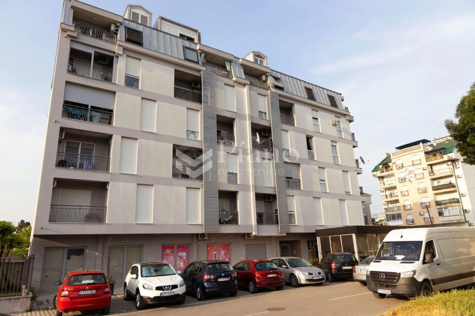 Rent, three bedroom apartment, 130m², Zabjelo, Podgorica