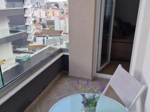 Izdavanje, garsonjera, 30m², Dubovica, Budva - image 9