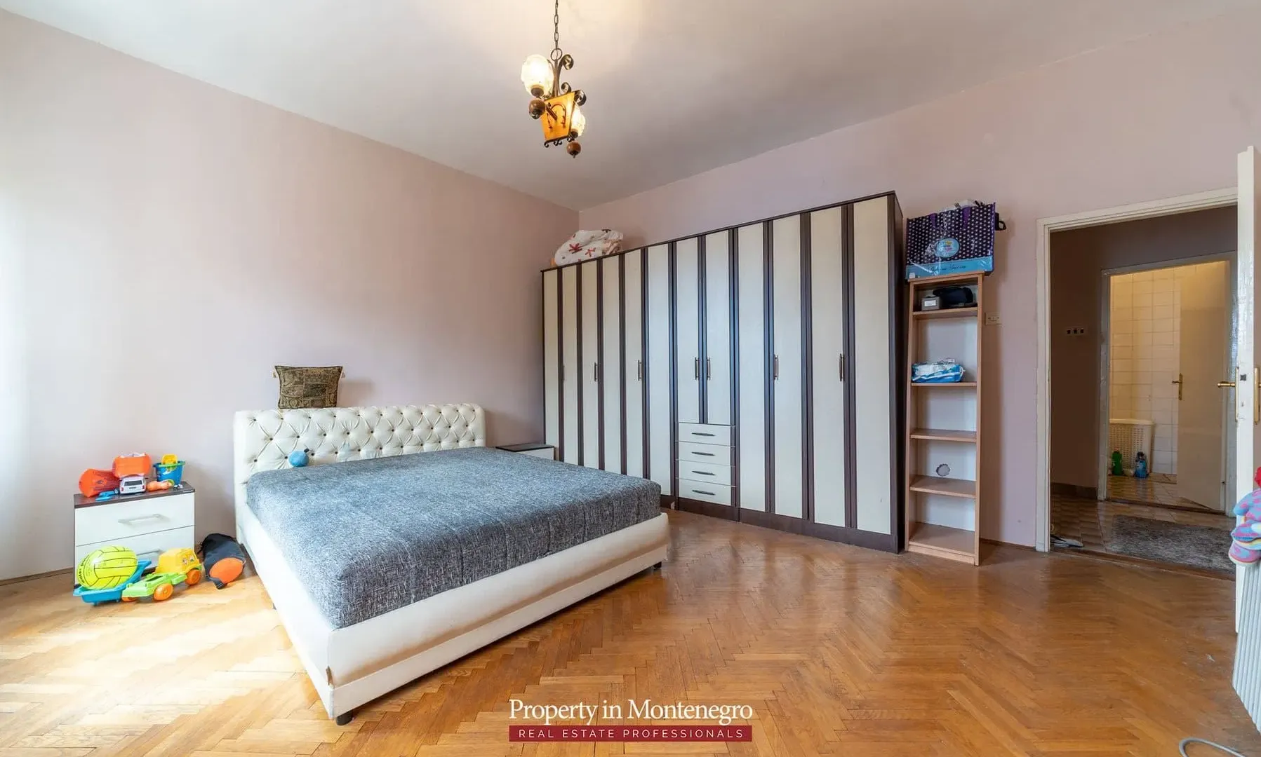 Prodaja, jednosoban stan, 42m², Perast, Kotor