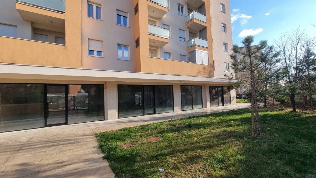 Sale, office space, 130m², Zagorič, Podgorica
