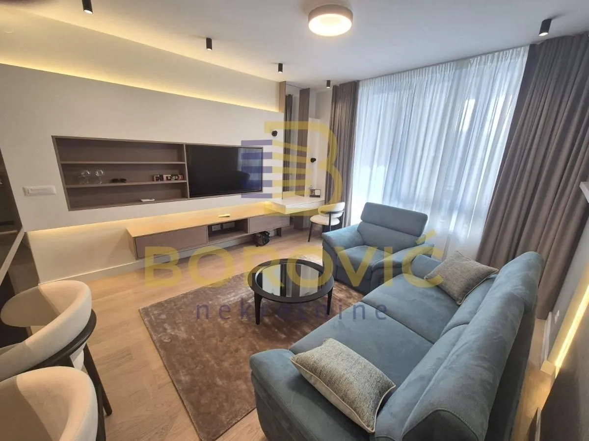 Rent, two bedroom apartment, 56m², Savski Venac, Beograd