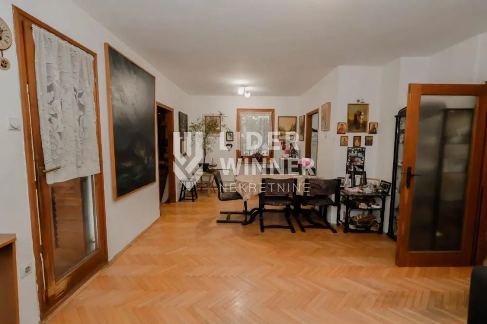 Sale, house, 182m², Bežanijska Kosa 3, Bežanijska Kosa Sve Podlokacije
