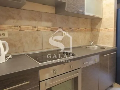 Izdavanje, trosoban stan, 85m², Savski Venac, Beograd - image 8