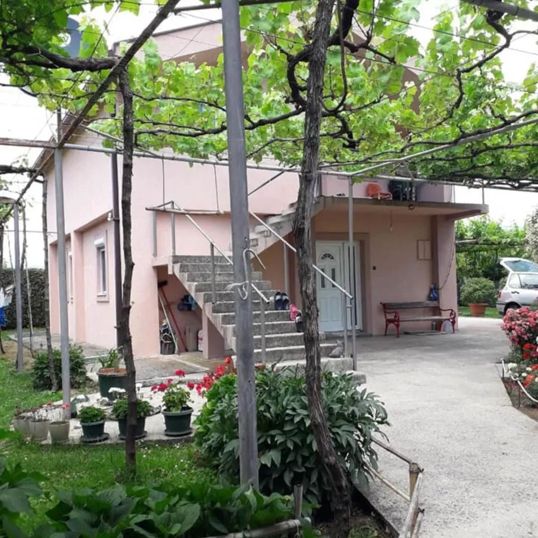 Prodaja, kuća, 120m², Danilovgrad, Crna Gora